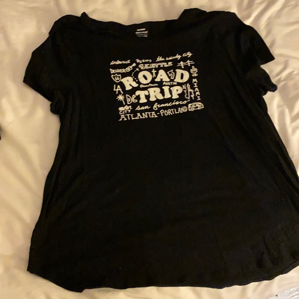 Old Navy “road trip” tee